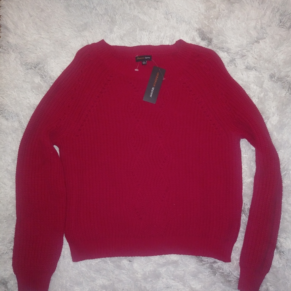 Women's clothing